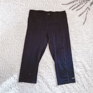 Champion Black Cropped yoga/dance leggings